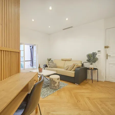 Lägenhet 2 Pieces -square Mistral -proche Plages Du Midi A1b266 Cannes