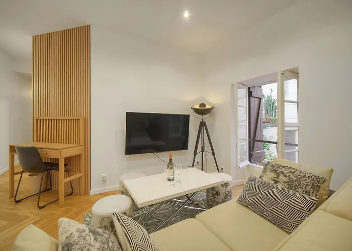 2 Pieces -square Mistral -proche Plages Du Midi A1b266